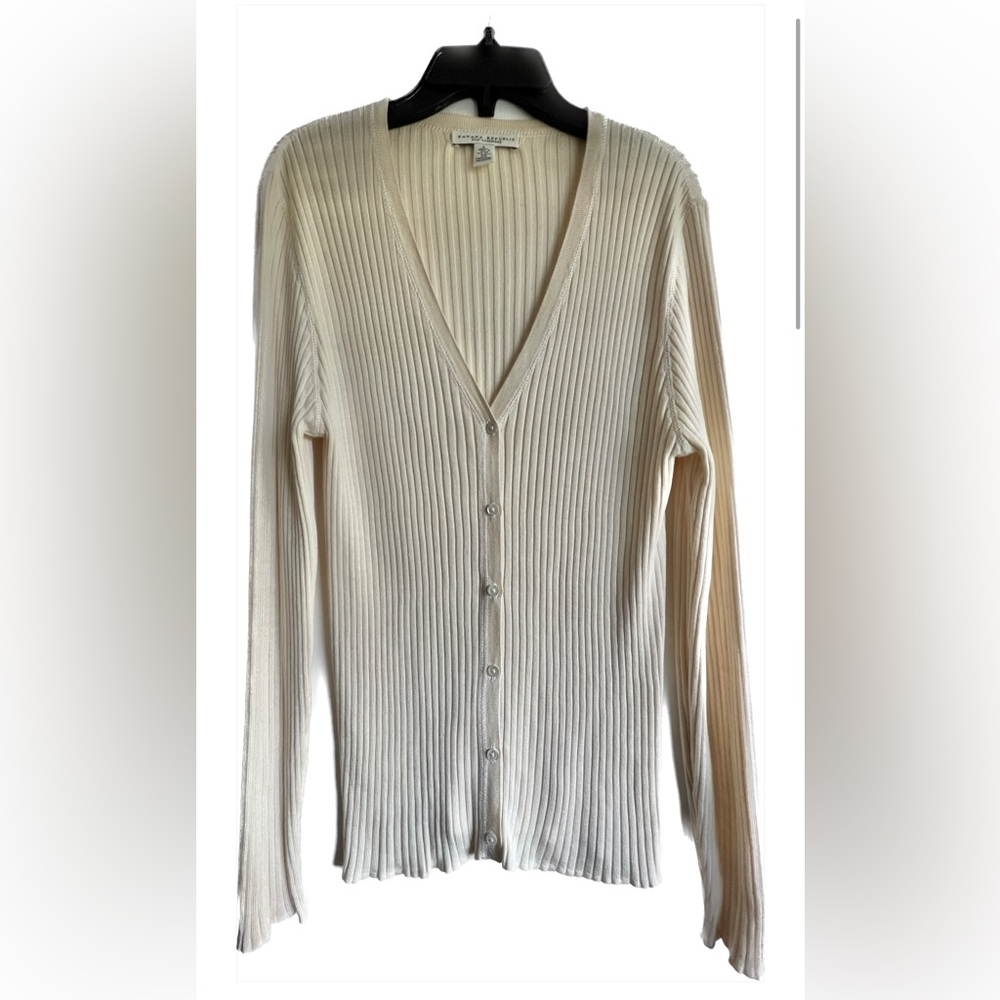 Banana Republic Silk and Cashmere Cream Long-Sleeve Ribbed Cardigan, Size Large.